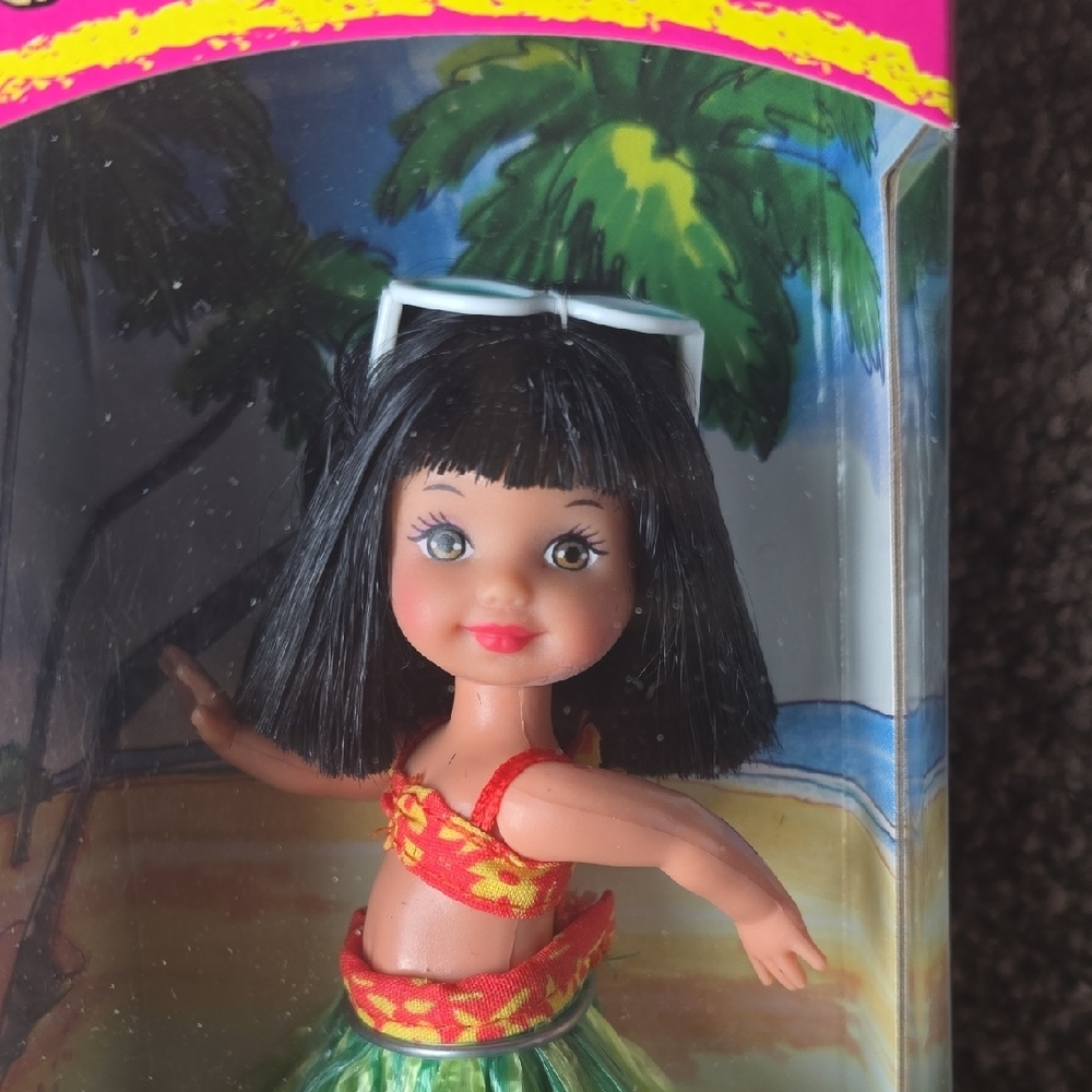 Mattel Hawaiian Jenny Doll Friends of Kelly - Picture 3 of 7